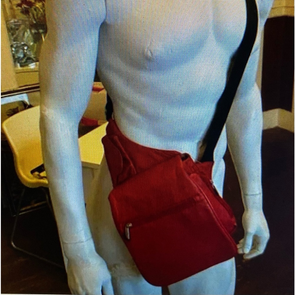 TRAVELON red leather crossbody travel bag